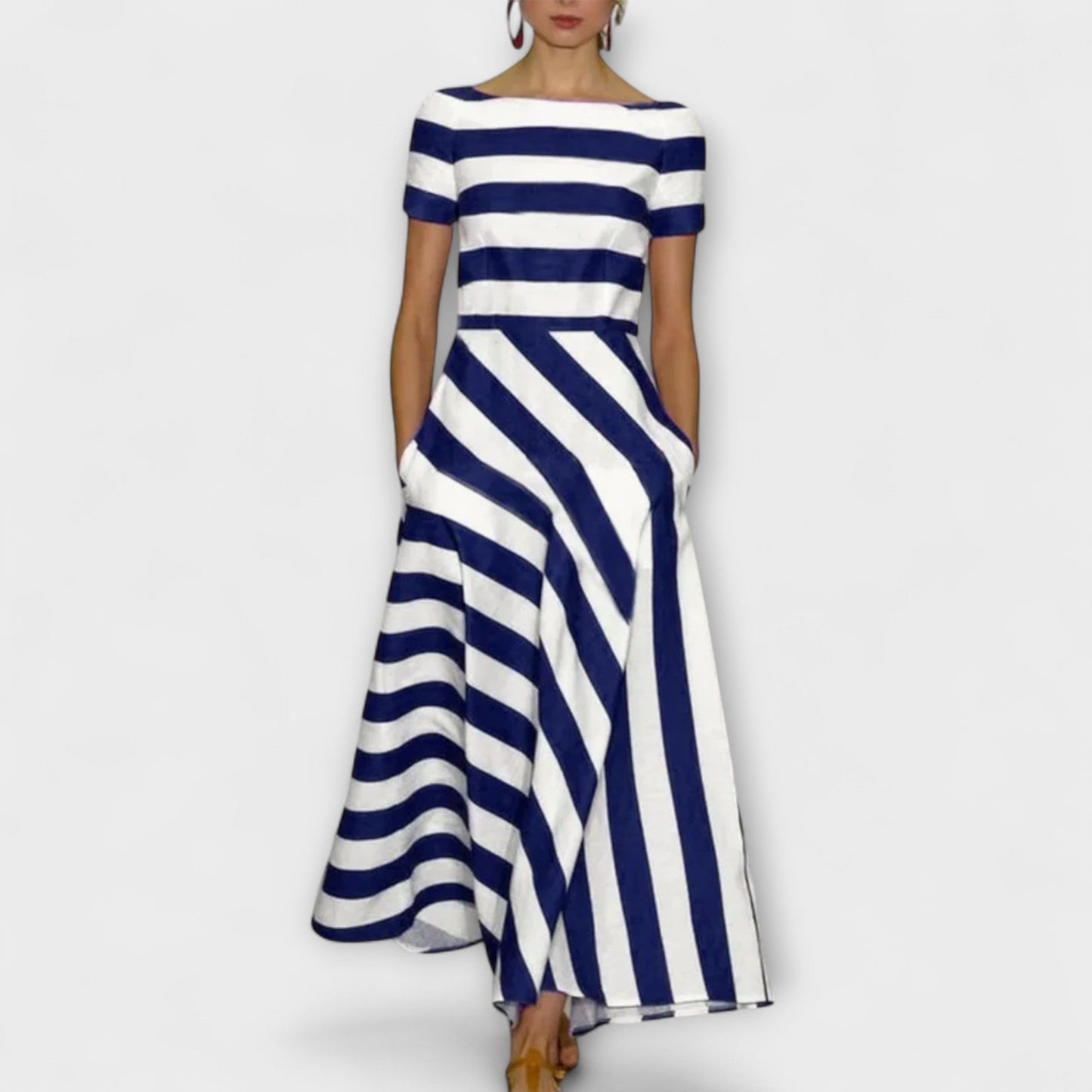 Ariela | Vestido Maxí de Línea A a Rayas